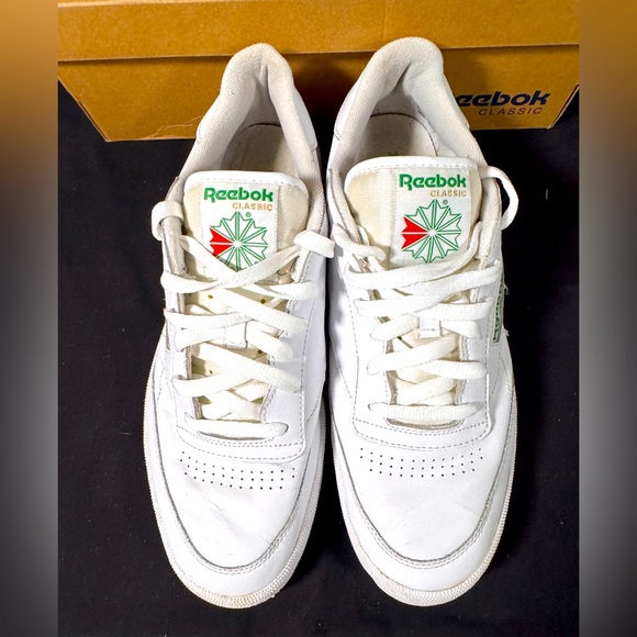 Reebok Club C 85 Vintage Tennis Shoes White AR0456 size US Men's 10 - Picture 1 of 16
